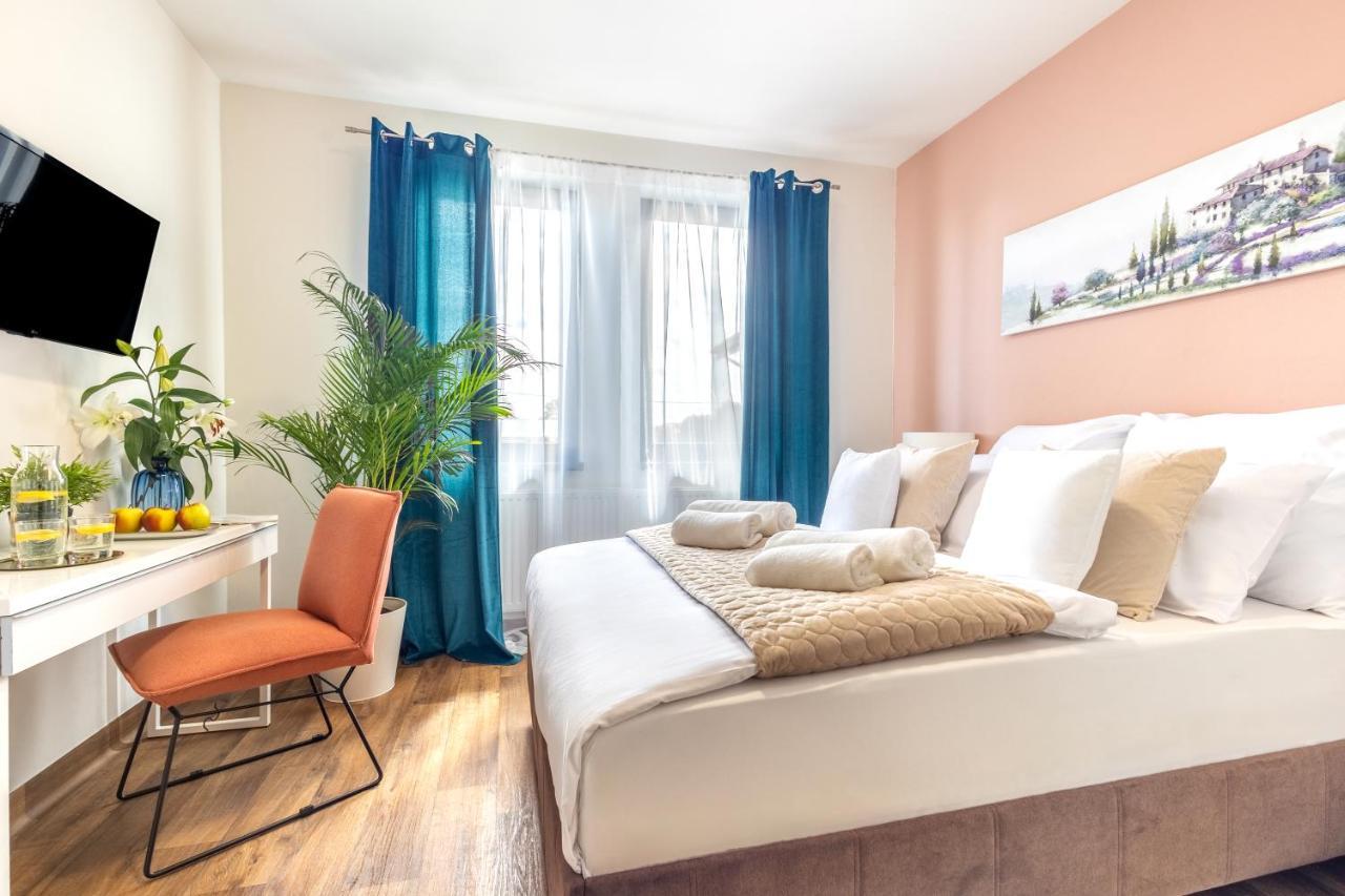 Hotel A4 Wroclaw - Bielany Bielany Wrocławskie Eksteriør billede