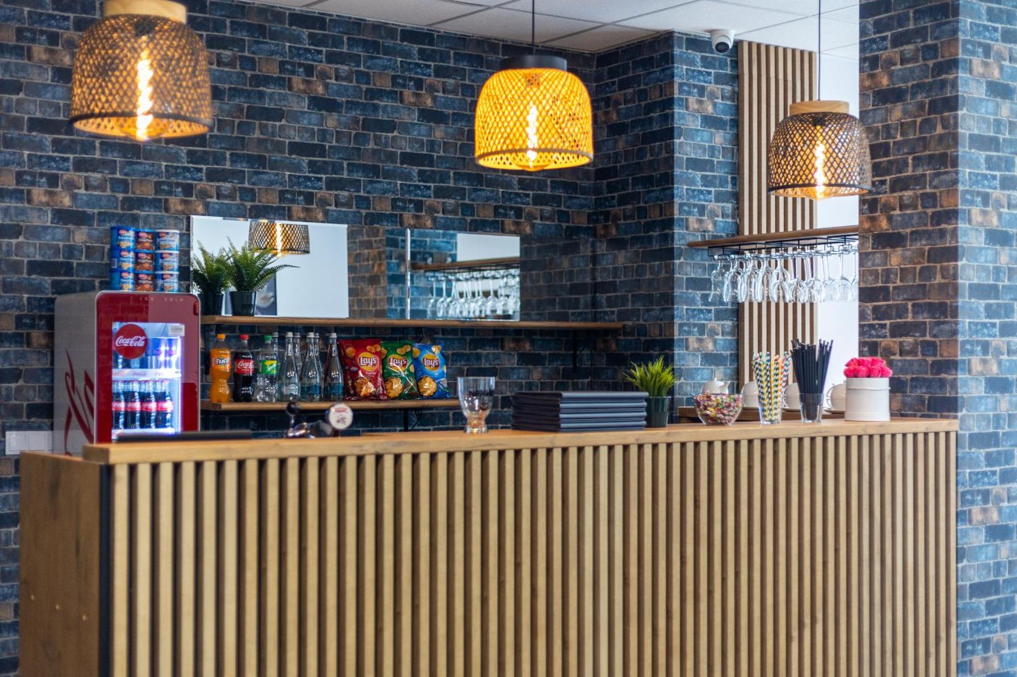 Hotel A4 Wroclaw - Bielany Bielany Wrocławskie Eksteriør billede